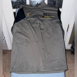 Michigan Wolverines Quarter Zip - Jordan Brand - Men’s XL